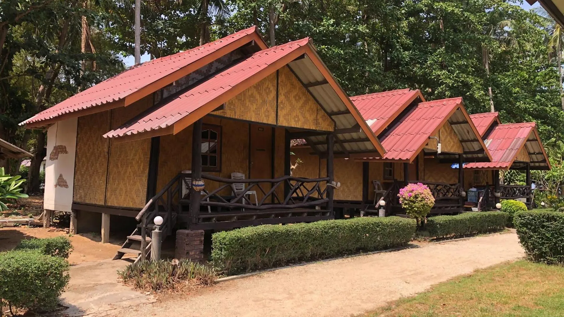 Moonwalk Lanta Resort Ko Lanta