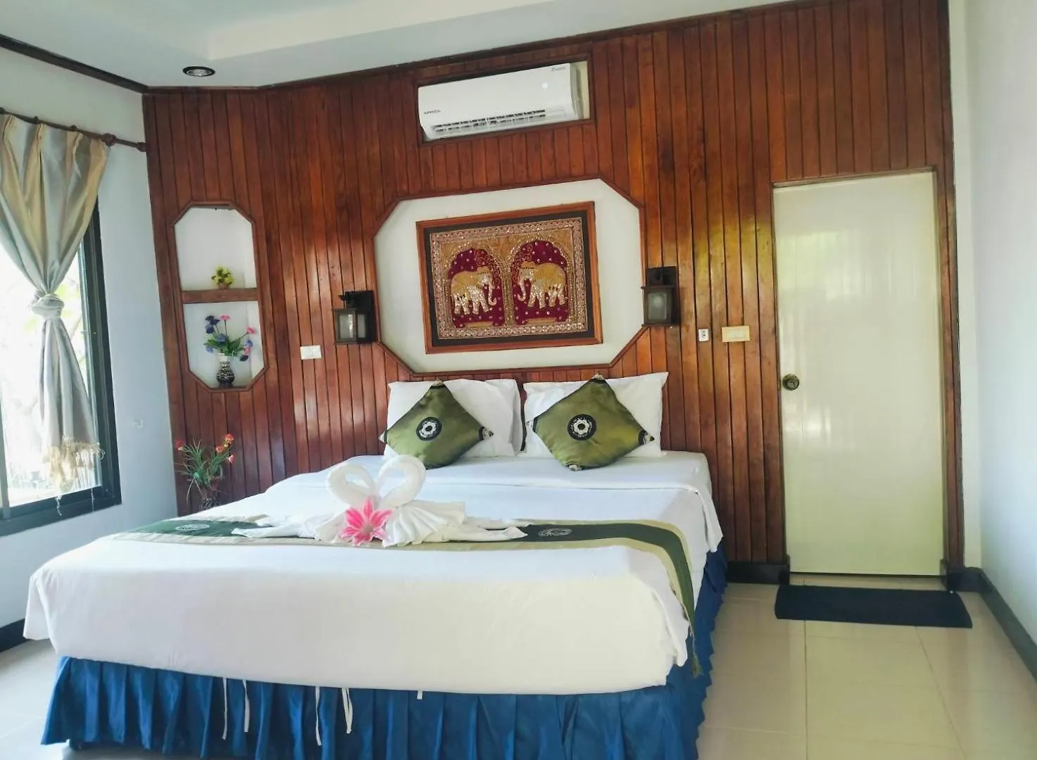 Moonwalk Lanta Resort Ko Lanta