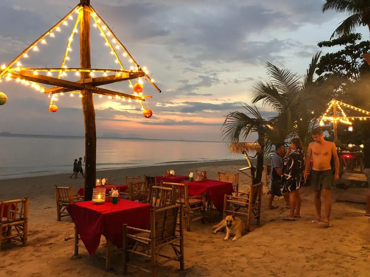 Moonwalk Lanta Resort Koh Lanta