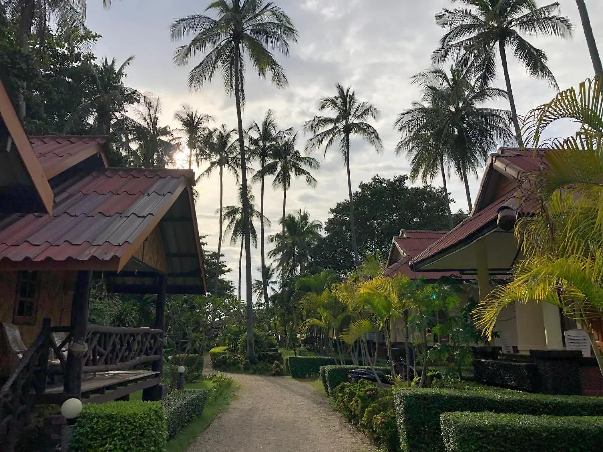 Moonwalk Lanta Resort Ko Lanta Thailand